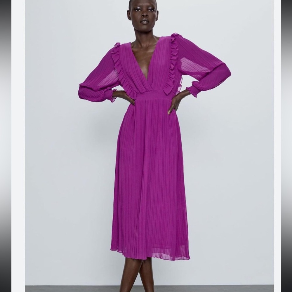 {Zara} Purple Midi Ruffle Long Sleeve Dress